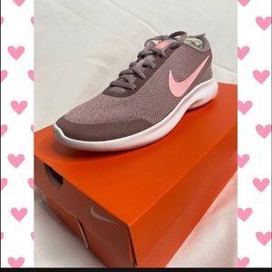 Women's Nike Flex Experience RN 7